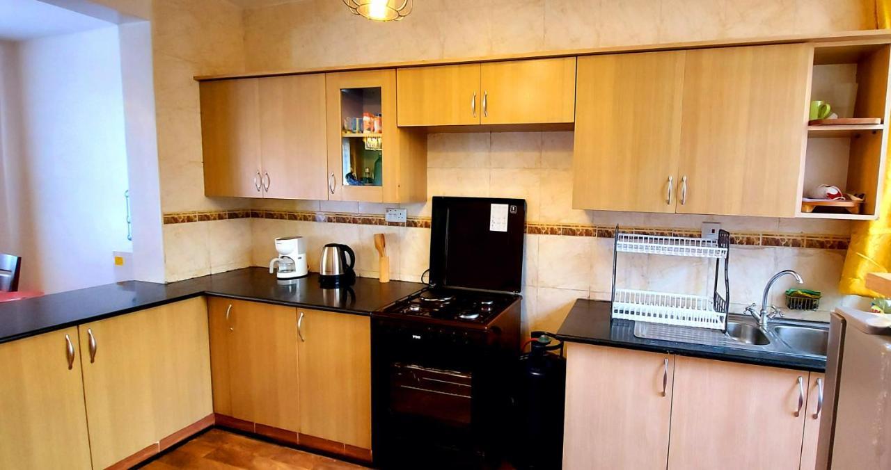 Pleasant Nest Homestay Near Jkia Airport And Sgr Station Nairobi Exterior photo